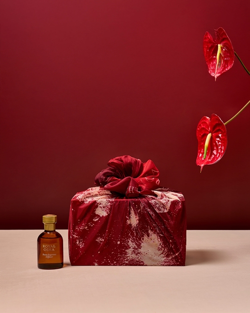 ขนมไหว้พระจันทร์ที่เป็นดั่งของขวัญจากจันทราสุดพรีเมียม ตามแบบฉบับ “รอยัล โอชา” พร้อมตอบรับกระแสมัทฉะเลิฟเวอร์ กับไส้มัทฉะพิสตาชิโอ