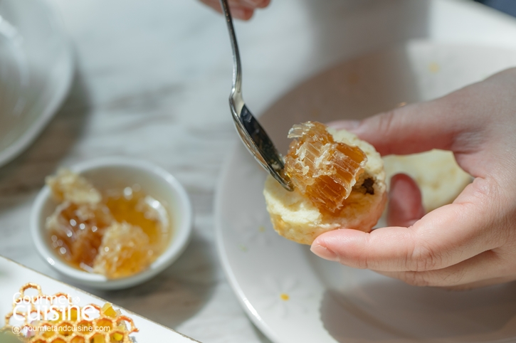 ลองไปชิม “ชุดน้ำชายามบ่ายธีมน้ำผึ้งออร์แกนิก” ของ Hyatt Regency Bangkok Sukhumvit