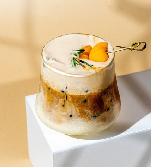 กาแฟหอมหรอย พี่บ่าวสาวนุ้ยต้องมาแล้วนิ! เซ็นทรัลพัฒนา จัดเทศกาลกาแฟที่ใหญ่ที่สุดในภาคใต้ ‘THAILAND COFFEE HUB 2025’ ที่ศูนย์การค้าเซ็นทรัล หาดใหญ่ วันที่ 26 - 31 ส.ค. 68