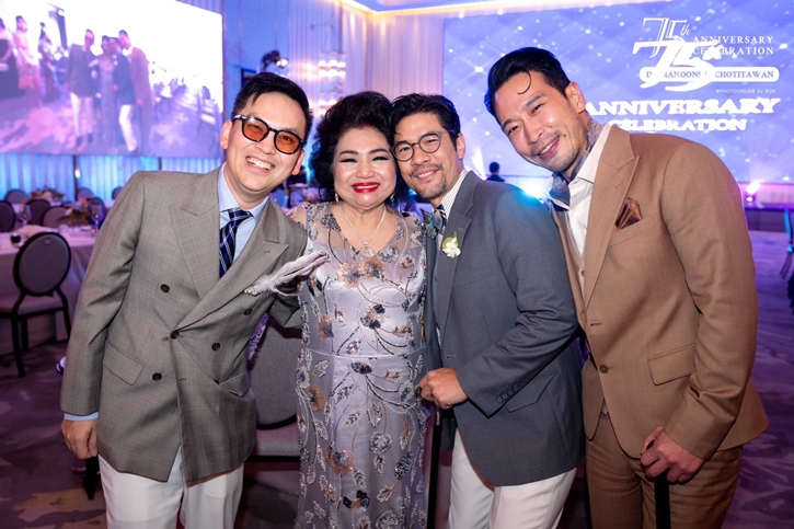 “ดร. มนูญศรี โชติเทวัญ ครบ 75 ปี” รับบทแม่ทัพหญิงคนใหม่ นำสหฟาร์มประกาศวิสัยทัศน์เชื่อมอุตสาหกรรมไก่ไทยสู่เวทีโลกอย่างยั่งยืน