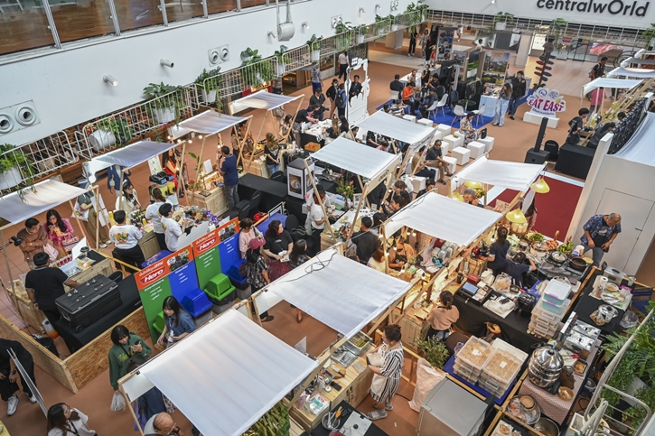 เริ่มแล้ว! เทศกาลอาหารภาคตะวันออก “Gourmet Foodie Fest 2025 : Eat East-สีสันสวรรค์นักกิน” รวม 25 ร้านเด็ด เปิดประสบการณ์รสชาติใจกลางกรุงเทพฯ