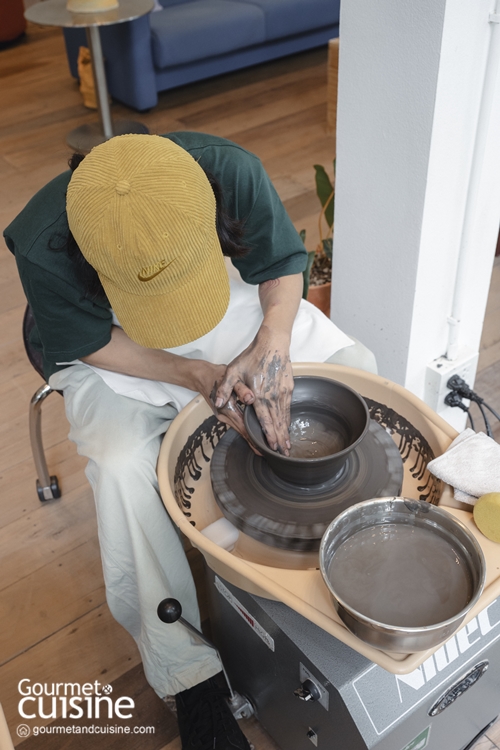 Clayceracera Studio สตูดิโอเซรามิกที่ให้เราใช้เวลาอยู่กับดิน