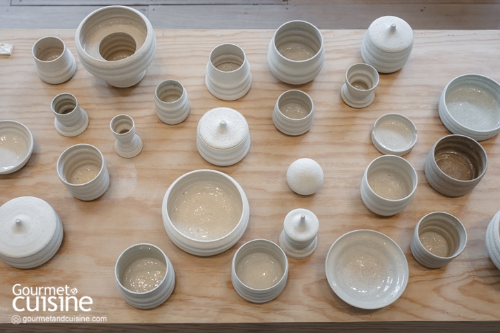 Clayceracera Studio สตูดิโอเซรามิกที่ให้เราใช้เวลาอยู่กับดิน