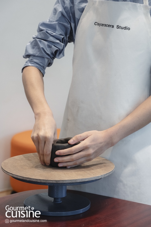 Clayceracera Studio สตูดิโอเซรามิกที่ให้เราใช้เวลาอยู่กับดิน