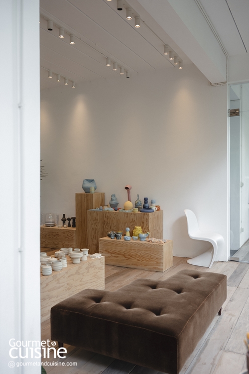 Clayceracera Studio สตูดิโอเซรามิกที่ให้เราใช้เวลาอยู่กับดิน