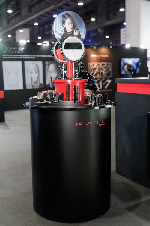KATE ชวนร่วมสัมผัสพลังความงามภายใต้แคมเปญ “LIGHTS ON SHADOW” ในงาน NIPPON HAKU Bangkok 2025 พร้อมเปิดตัว Brand Muse คนใหม่ “ตู ต้นตะวัน”