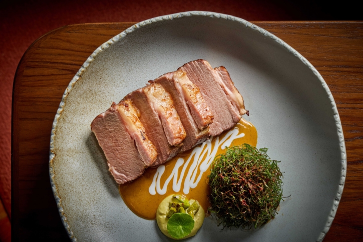 ‘หนึ่งกาล หนึ่งฤดู’ อาหารค่ำมื้อพิเศษ กับ เชฟต้น ธิติฏฐ์ ทัศนาขจร ในโอกาสครบรอบ 1 ปี ร้านอาหารฤดูกาล