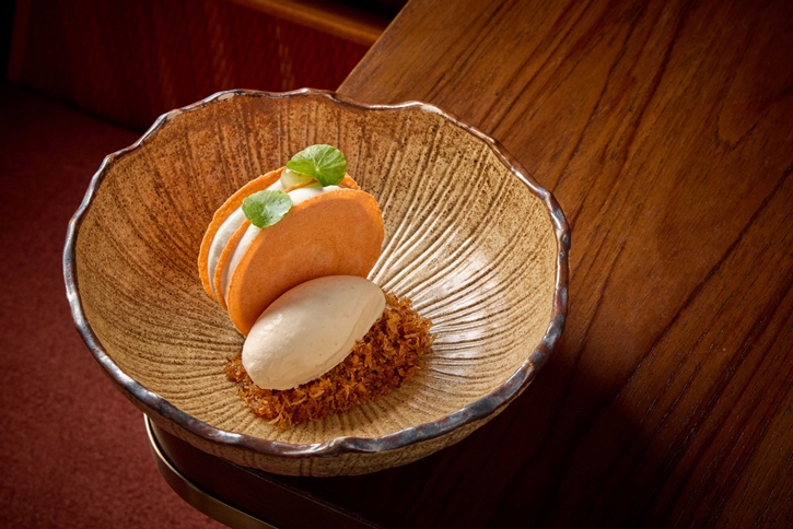 ‘หนึ่งกาล หนึ่งฤดู’ อาหารค่ำมื้อพิเศษ กับ เชฟต้น ธิติฏฐ์ ทัศนาขจร ในโอกาสครบรอบ 1 ปี ร้านอาหารฤดูกาล