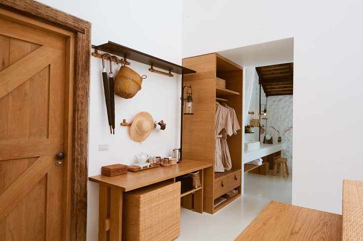 พักผ่อนเหนือระดับที่ โรงแรมรุกข์ คีรี เขาใหญ่ เดอะ เซ็นทารา คอลเลกชัน วิลล่ากลางธรรมชาติบนยอดเขา