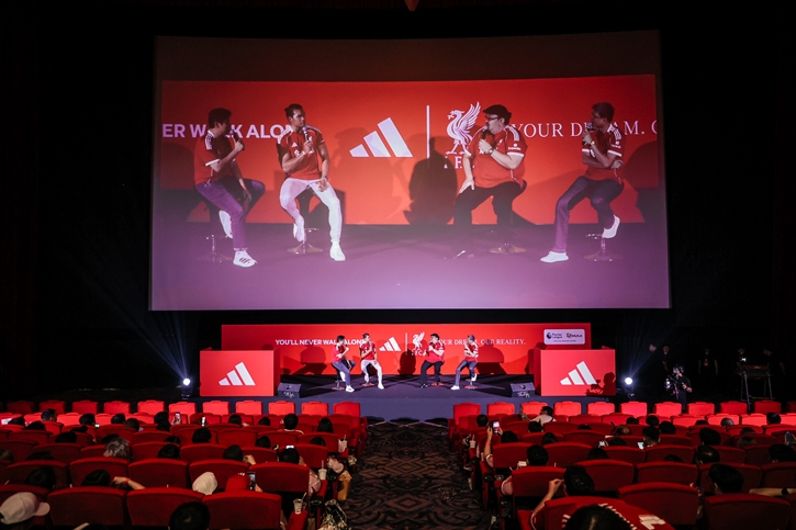 อาดิดาส รวมพลสาวกหงส์แดงร่วมเชียร์สด “ลิเวอร์พูล V อาร์เซนอล” ที่สยามภาวลัย ในงาน THE KOP NIGHT: THE ULTIMATE LFC WATCH PARTY