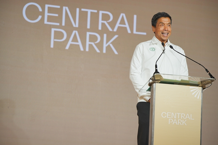  ฉลองเปิด Central Park สุดคึกคัก คนดัง-เซเลบแห่ร่วมงาน ผู้ว่าฯ ชัชชาติร่วมยินดี