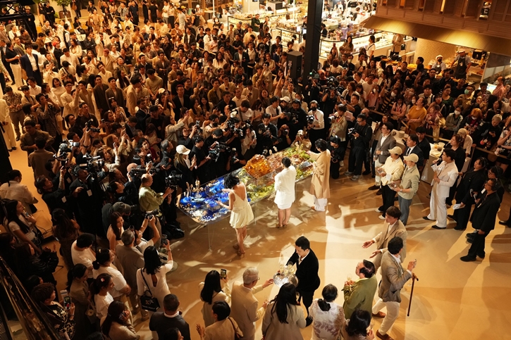  ฉลองเปิด Central Park สุดคึกคัก คนดัง-เซเลบแห่ร่วมงาน ผู้ว่าฯ ชัชชาติร่วมยินดี