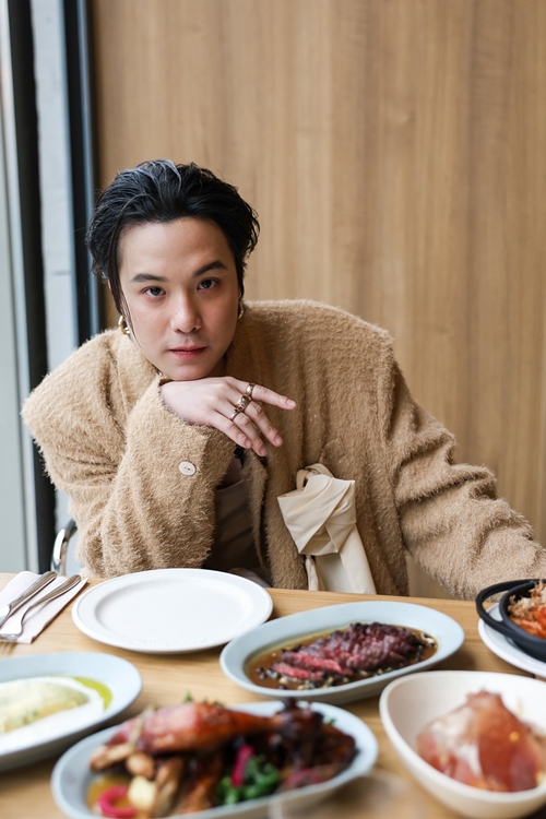  ฉลองเปิด Central Park สุดคึกคัก คนดัง-เซเลบแห่ร่วมงาน ผู้ว่าฯ ชัชชาติร่วมยินดี