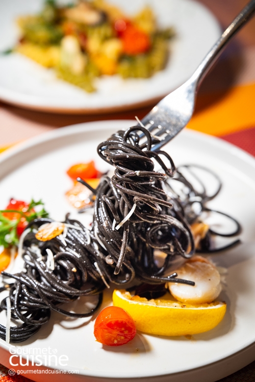 ชวนไปเช็คอิน “บุฟเฟต์ซีฟู้ดทะเลไทย” ที่ Aloft Bangkok - Sukhumvit 11