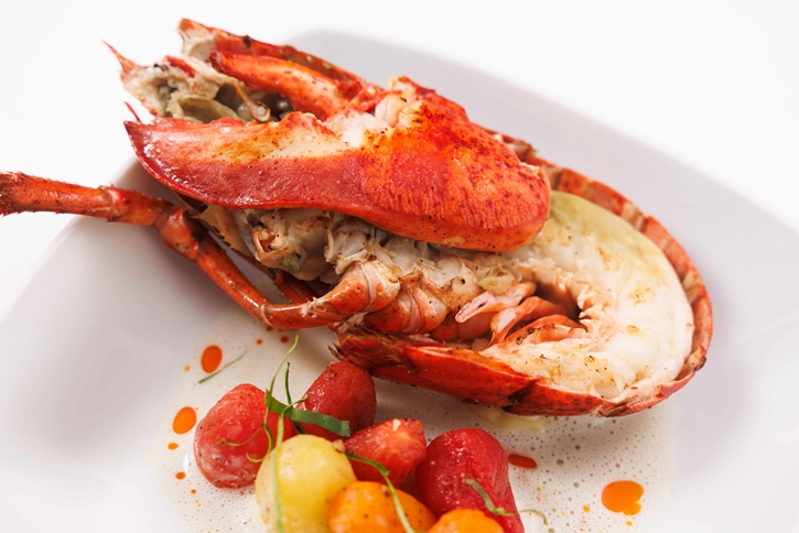 บุฟเฟ่ต์มื้อสายวันอาทิตย์ที่คนรักปูไม่ควรพลาด ณ ห้องอาหาร เอสเพรสโซ่