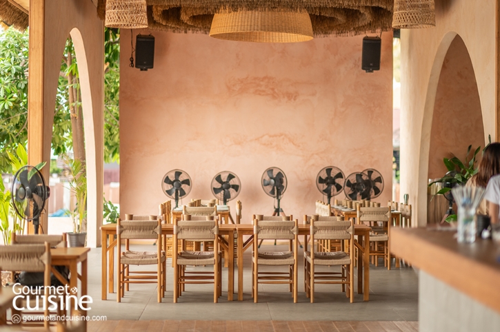 The River Club ร้านอาหารอีสาน-เม็กซิกันริมน้ำเจ้าพระยา สไตล์บีชคลับ 