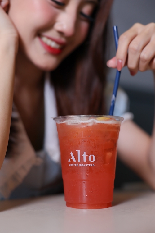 เมกาบางนา ชวนเพลิดเพลินในดินแดนแห่งเมนูชา กับแคมเปญ “MEGA BREW-LAND” แลกรับฟรี! เครื่องดื่มชาซิกเนเจอร์จาก 12 ร้านดัง วันนี้ – 30 ก.ย. 68 ที่ศูนย์การค้าเมกาบางนา