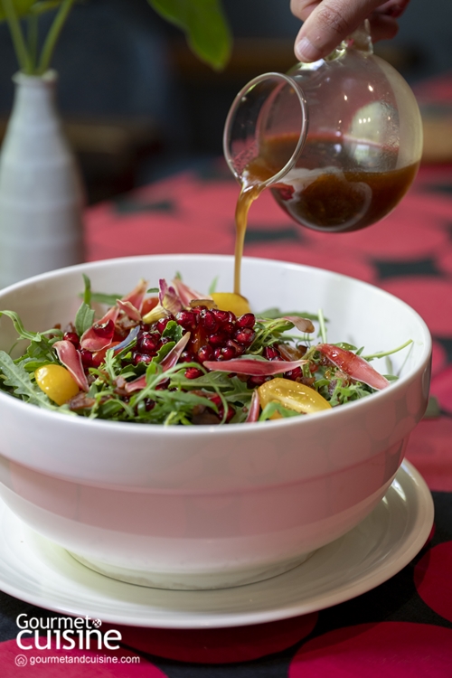 ทำเสื้อทำสวน เชฟเทเบิลลับ ย่านบางรัก ที่เสิร์ฟเมนูโฮมเมดปรุงจากใจ 