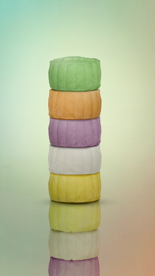 Silver Waves by Boon Mooncake