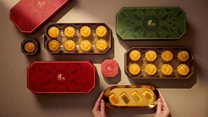 The Peninsula Bangkok Mooncake