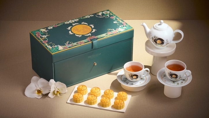 The Peninsula Bangkok Mooncake