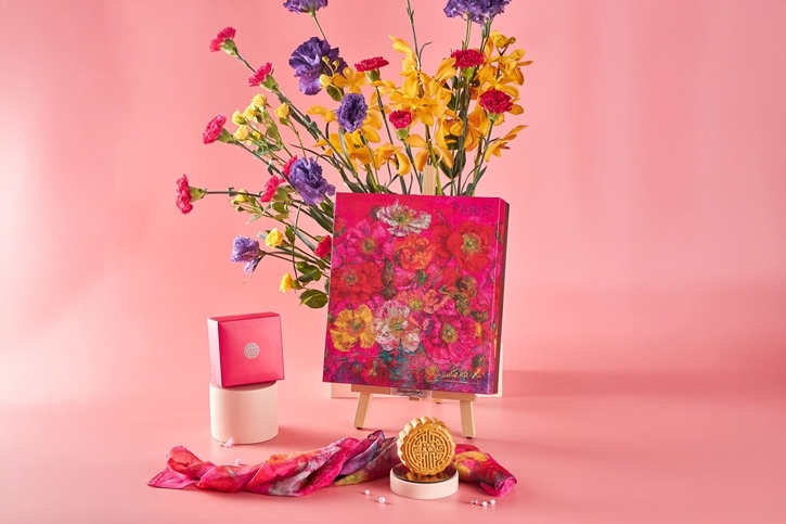 The Athenee Hotel Mooncake