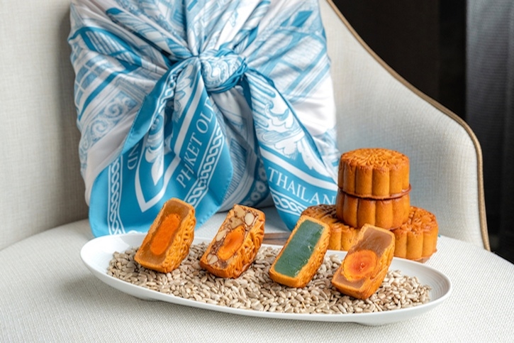 Courtyard by Marriott Phuket Town Mooncake