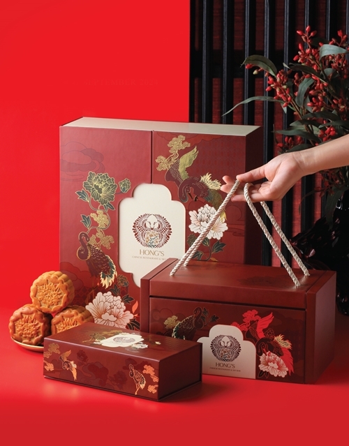 InterContinental Chiang Mai The Mae Ping Mooncake