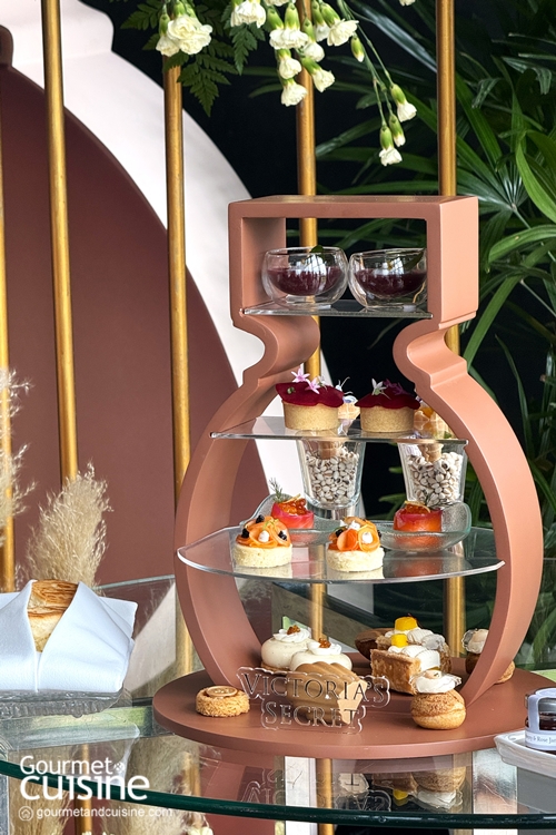 The St. Regis Bangkok รังสรรค์ชุดน้ำชายามบ่าย แรงบันดาลใจจากน้ำหอมกลิ่นใหม่ของ Victoria’s Secret