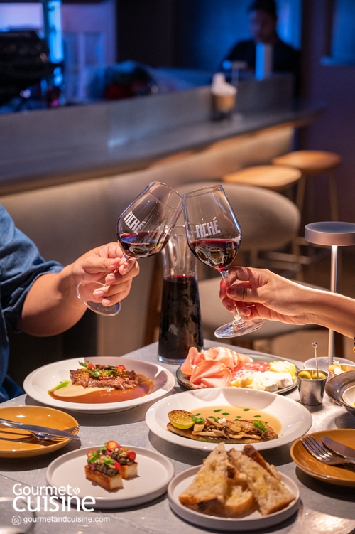 ไวน์บาร์สไตล์ใหม่ที่ PICHÉ เสิร์ฟ Wine On Tap เจ้าแรกในกรุงเทพฯ