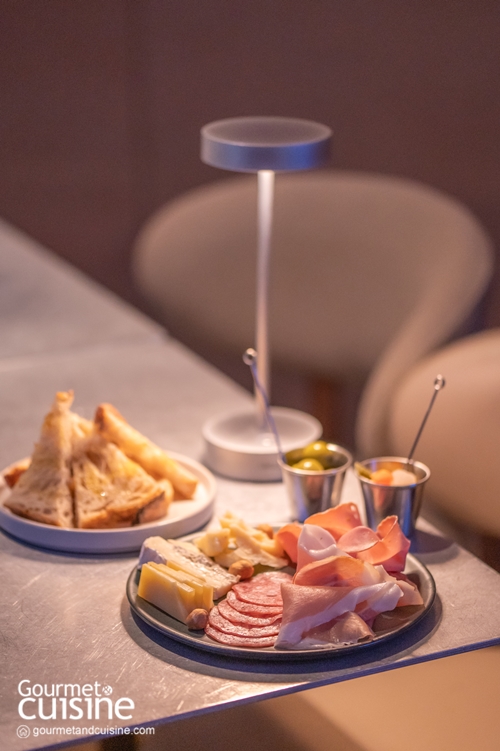 ไวน์บาร์สไตล์ใหม่ที่ PICHÉ เสิร์ฟ Wine On Tap เจ้าแรกในกรุงเทพฯ