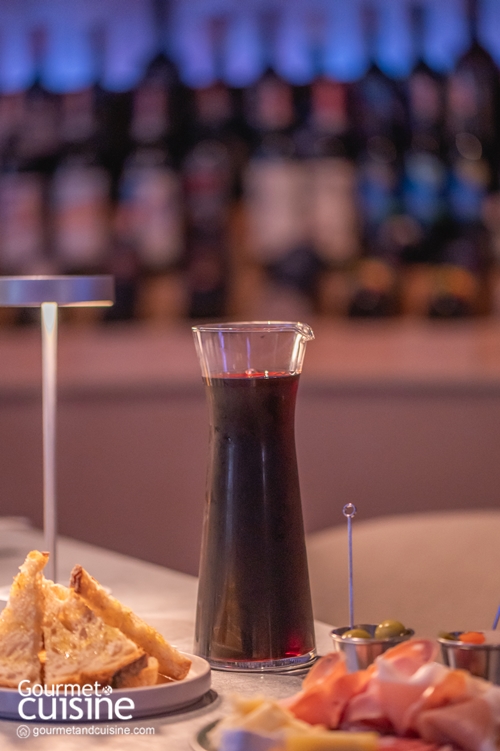 ไวน์บาร์สไตล์ใหม่ที่ PICHÉ เสิร์ฟ Wine On Tap เจ้าแรกในกรุงเทพฯ