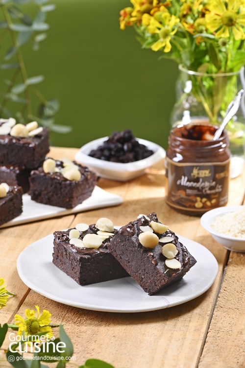 บราวนี่ถั่วดำผสมทาฮีนี Black Bean & Tahini Brownies