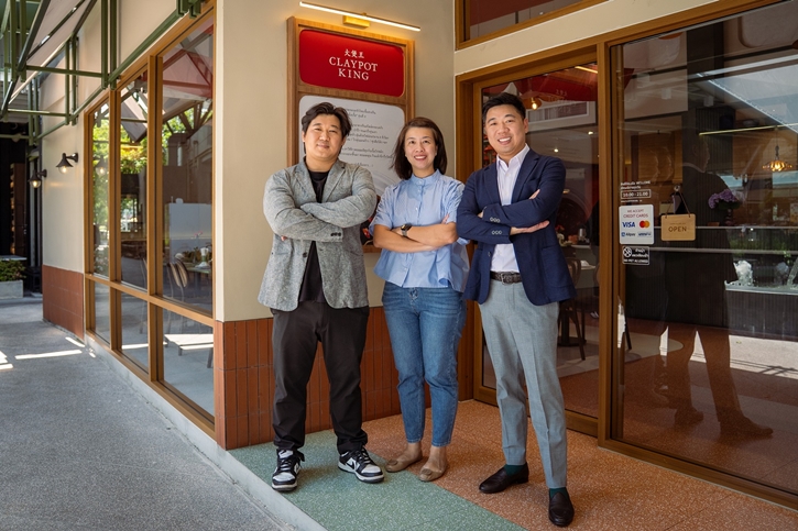 เคลพอทคิง Claypot King จับเทรนด์สังคมสูงวัย ดันเมนูหม้อดิน และซุปบำรุงตุ๋น 6 ชั่วโมง ตอบโจทย์ตลาดอาหารสุขภาพ ร้านอาหารที่ “ทำให้การออกจากบ้านเป็นเรื่องง่าย”