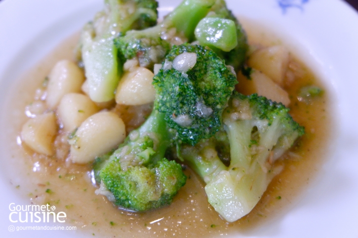 อิ่มอร่อยกับบุฟเฟต์ติ่มซำระดับจักรพรรดิ ณ โรงแรมมณเฑียร สุรวงศ์