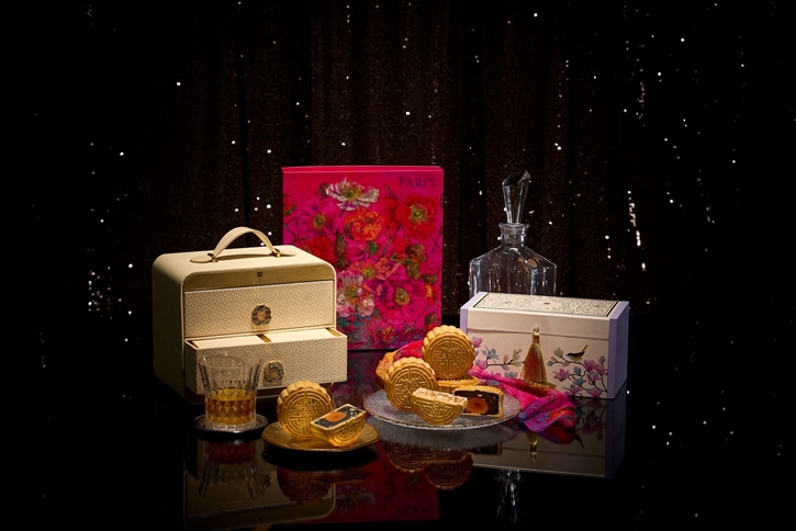 เดอะมอลล์ กรุ๊ป จัดงาน Gourmet Mooncake Festival 2025 พร้อมเสิร์ฟขนมไหว้พระจันทร์จาก Raffles, Lady M และ Imperial Patisserie