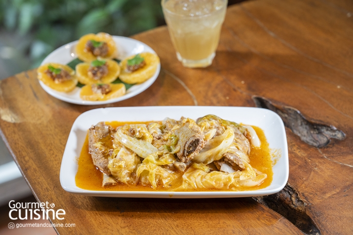 สวนทูนอิน สำรับไทยโบราณกลางป่าร่มรื่น