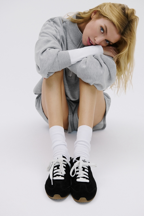 ALO เปิดตัว Sunset Sneaker คอลเลกชั่นรองเท้ารุ่นล่าสุด ภายใต้แนวคิด Studio to Street