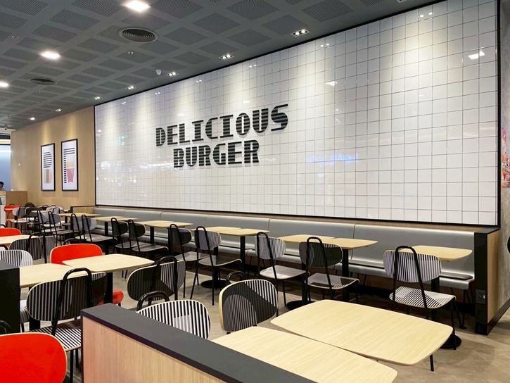  แมคโดนัลด์ ชวนอิ่มฟิน ก่อนบิน กับสาขาใหม่ล่าสุด  ‘สนามบินสุวรรณภูมิ อินเตอร์ แอร์ไซด์ คอนคอร์ด บี’