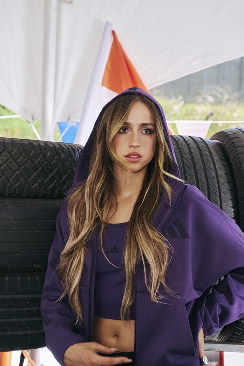 ลามีน ยามาล เทต เมคเร และ เบบี้มอนสเตอร์ เปิดตัว FW25 ADIDAS Z.N.E. ที่นิยามไลฟ์สไตล์วันสบาย ๆ ในแบบ Team Coded