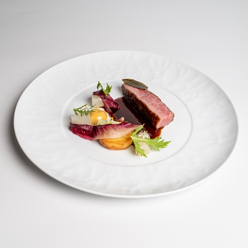 ห้องอาหารเอเลเมนท์ อินสไปร์ บาย เซล เบลอ ชวนสัมผัสเมนูใหม่กับ Autumn Guestronomic Dining Journey บทเพลงแห่งฤดูใบไม้ร่วงที่ถ่ายทอดผ่านจานอาหารอย่างวิจิตรบรรจง