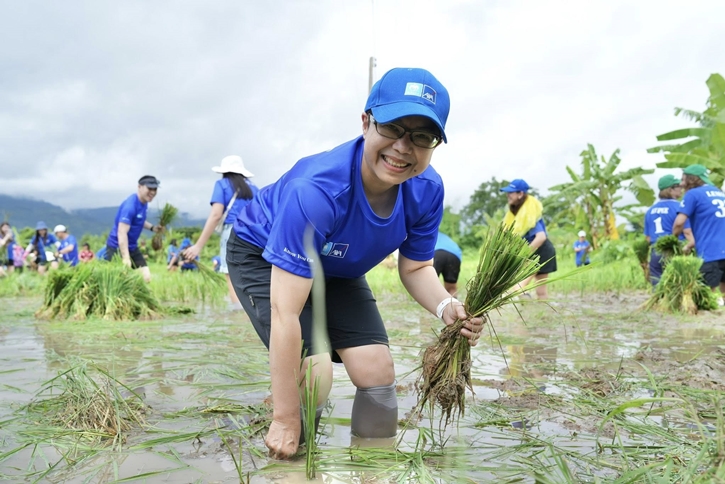 กรุงไทย–แอกซ่า ประกันชีวิต เดินหน้าสร้างความยั่งยืนให้กับสังคม  ก้าวสู่ปีที่ 18 กับโครงการ “แผ่นดินทองเพื่อน้องๆ บ้านนานา”