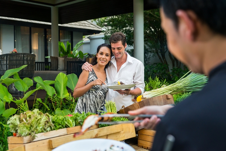 ขยายเวลาการเข้าพัก “Villa Paradise Package” ชวนสัมผัสวิลล่าหรูริมทะเลอันดามัน ที่ ภูเก็ต แมริออท รีสอร์ท แอนด์ สปา, ในยาง บีช พร้อมมื้ออาหารและกิจกรรมครบในแพ็กเกจเดียว