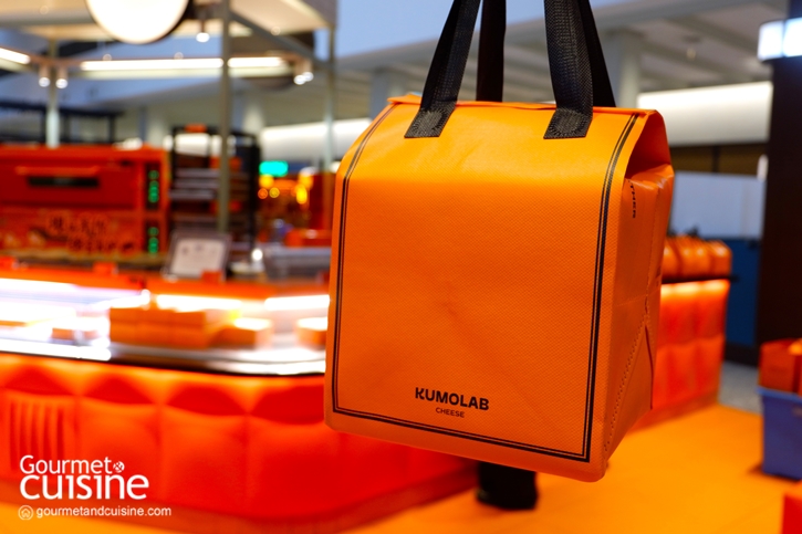 KUMOLAB ชีสเค้กถุงสีส้มฉลอง 1 ปี ประกาศรีแบรนด์สู่คาแรคเตอร์ใหม่ ชีสสส์ไปด้วยกัน