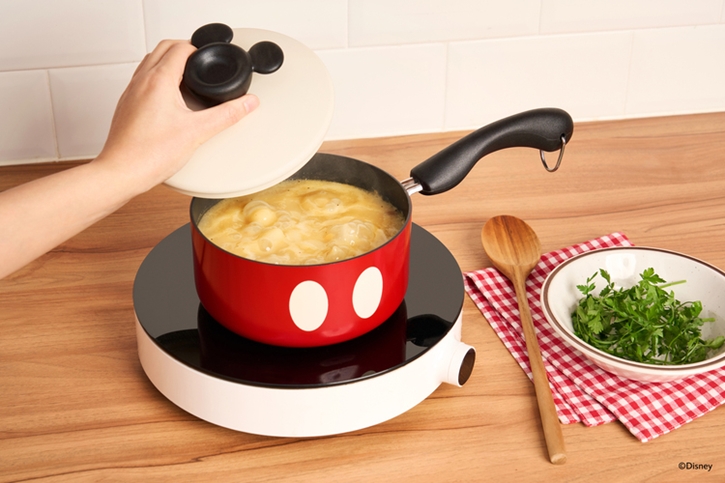 เครื่องครัว MEYER (ไมย์เออร์) จับมือ ห้างเซ็นทรัล  สร้างปรากฏการณ์ครั้งใหม่  รังสรรค์ความสุขผ่านเครื่องครัวลิมิเต็ดเอดิชัน MEYER Disney Mickey and Friends Collection