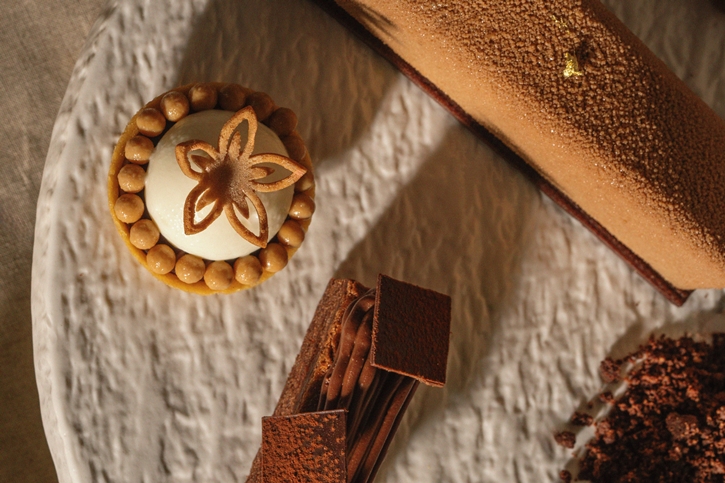 Sweet Surrender Afternoon Tea การเดินทางผ่านรสชาติอันน่าหลงใหลในชุดน้ำชายามบ่ายคอลเลคชั่นใหม่ล่าสุด จาก โรงแรมอนันตรา สยาม กรุงเทพฯ