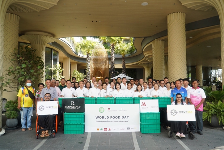 พัทยา แมริออท รีสอร์ต แอนด์ สปา ร่วมกับ เรเนซองส์ พัทยา รีสอร์ท แอนด์ สปาและมูลนิธิ SOS ประเทศไทย จัดทำอาหาร 500 มื้อ มอบให้แก่ชุมชนในพัทยา เนื่องในวันอาหารโลก ปี 2568