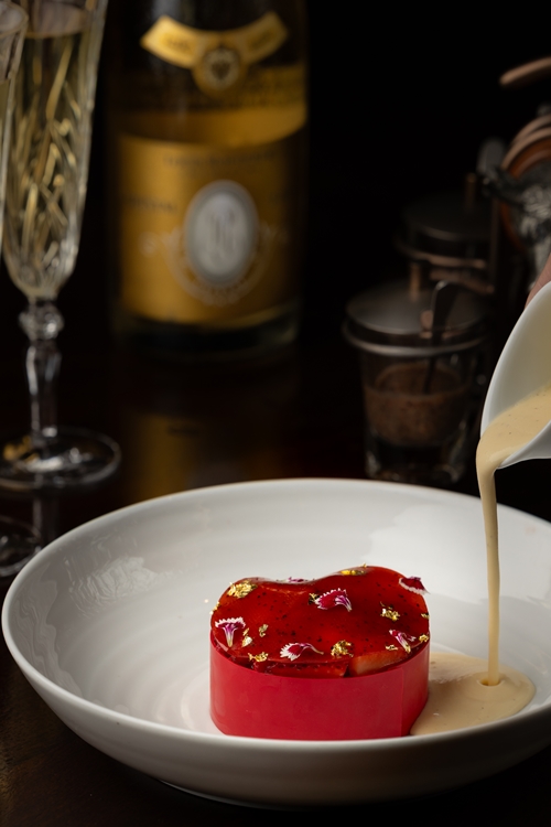 ค่ำคืนพิเศษกับ Louis Roederer บนชั้น 57 ของโรงแรมวอลดอร์ฟ แอสโทเรีย กรุงเทพ ดินเนอร์สุดเอ็กคลูซีฟท่ามกลางบรรยากาศสุดโรแมนติก ณ เดอะ แชมเปญ บาร์ เพียงคืนเดียวเท่านั้น