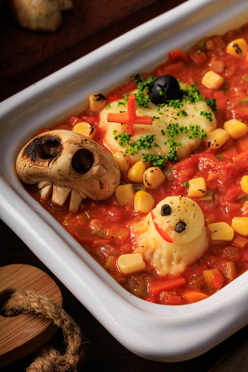 สัมผัสเสน่ห์ค่ำคืนวันฮาโลวีนและลอยกระทง ที่ อินเตอร์คอนติเนนตัล เชียงใหม่ แม่ปิง โฮเทล