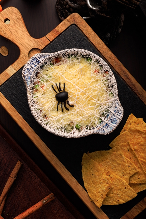 สัมผัสเสน่ห์ค่ำคืนวันฮาโลวีนและลอยกระทง ที่ อินเตอร์คอนติเนนตัล เชียงใหม่ แม่ปิง โฮเทล